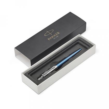 Ручка шарик/автомат "Jotter Core K63 Waterloo Blue CT" 1,0  мм, метал., подарочн. упак., сине-голубой/серебристый, стерж. синий