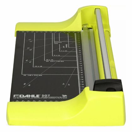 Резак роликовый Dahle Color ID 507 A4 (320мм, до 8л./70гр.м.), зеленый