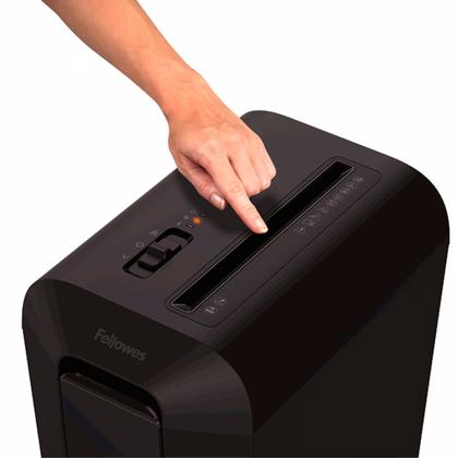 уничтожитель Fellowes® Powershred® LX65 (DIN P-4, 4х40мм, 10лст., 22лтр., SafeSense™, скобы/скрепки/пл.карты)