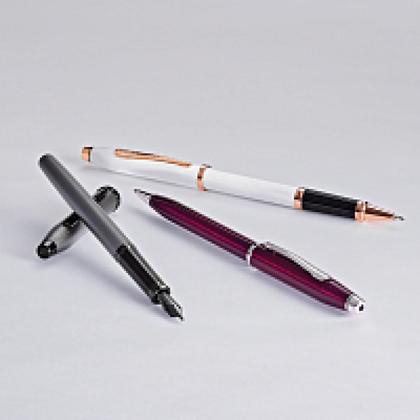 Ручка перьевая F "Century II Translucent Plum Lacquer" метал., подарочн. упак., бордовый/серебристый