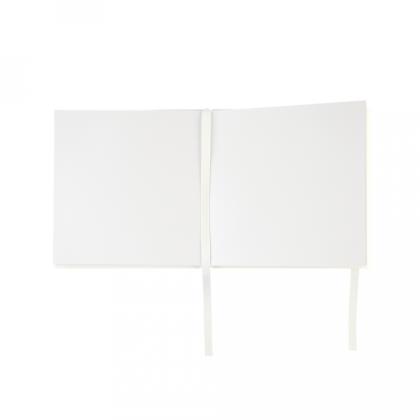 Скетчбук "Sketchmarker Vellum & White" 12*12 см, 180г/м2 / 140г/м2, 120 л., бумага молочная/белая