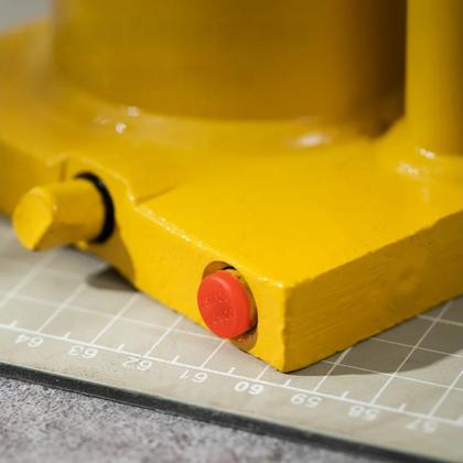 Домкрат бутылочный Deli YS EDQ71006 6т