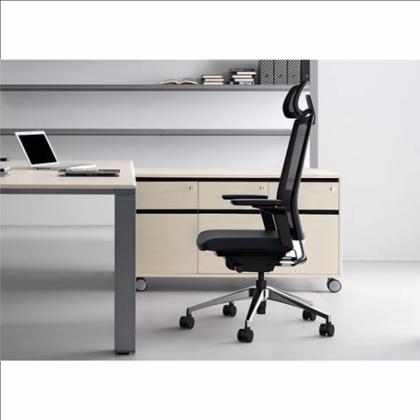 Кресло д/руководителя SitZone E-BA-001A сетка/ткань, черный, крестов. пластик, регулир. подголов., регулир. подлокотн., слайдер