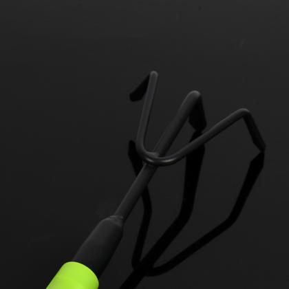 Тяпка садовая "Deli" 310 мм, трехзуб., черный/зеленый