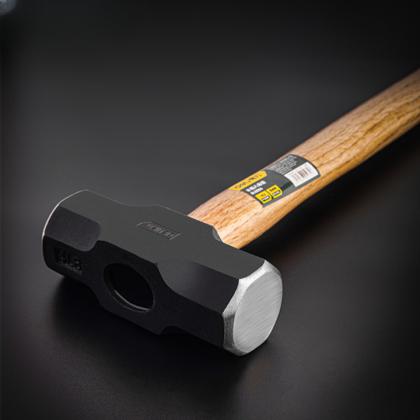 Кувалда Deli YS DL5204 1.8 кг, деревянная рукоятка